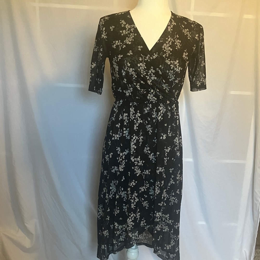 41 Hawthorn Elegant Black Floral Midi Dress NWT